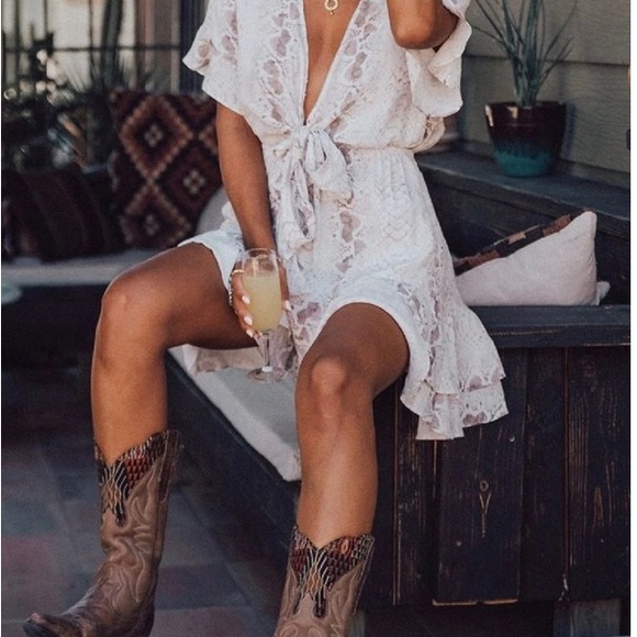 Corral Western Boots.  Beautiful black cutouts. - Picture 13 of 13